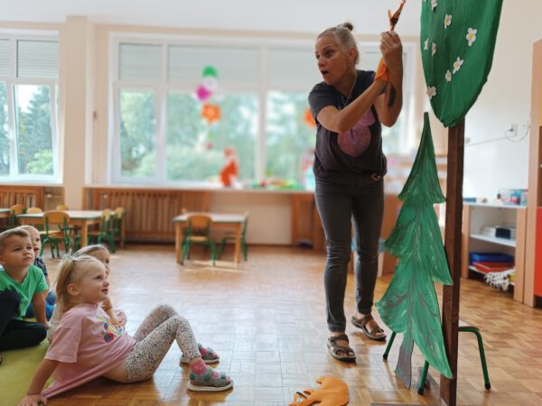 jak-zwierzeta-przzygotowuja-sie-do-zimy-wiewiorka